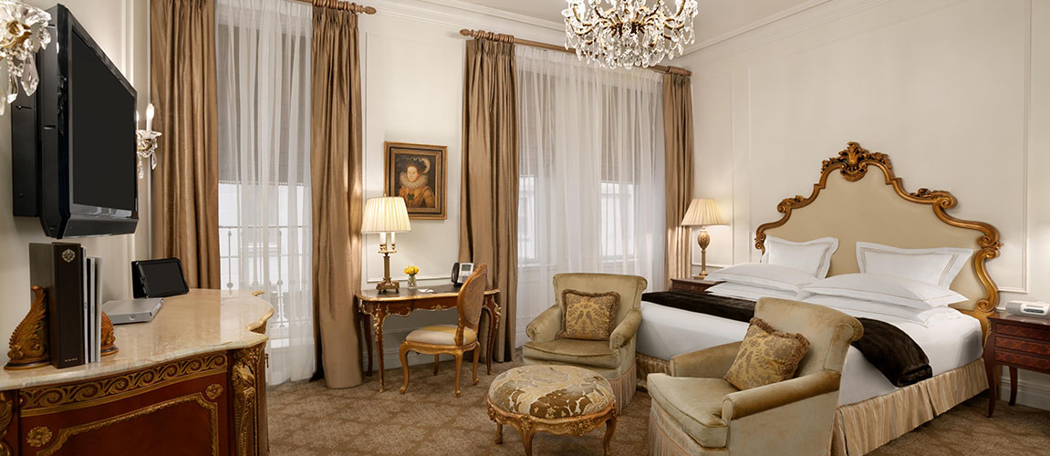 Grand Luxe King Room